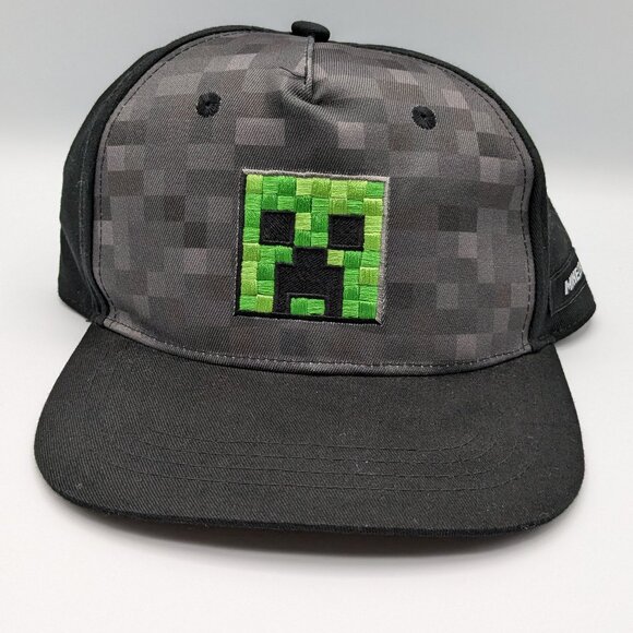 Minecraft Creeper Snap Back Trucker Hat, Youth OS, NWOT - Picture 1 of 10
